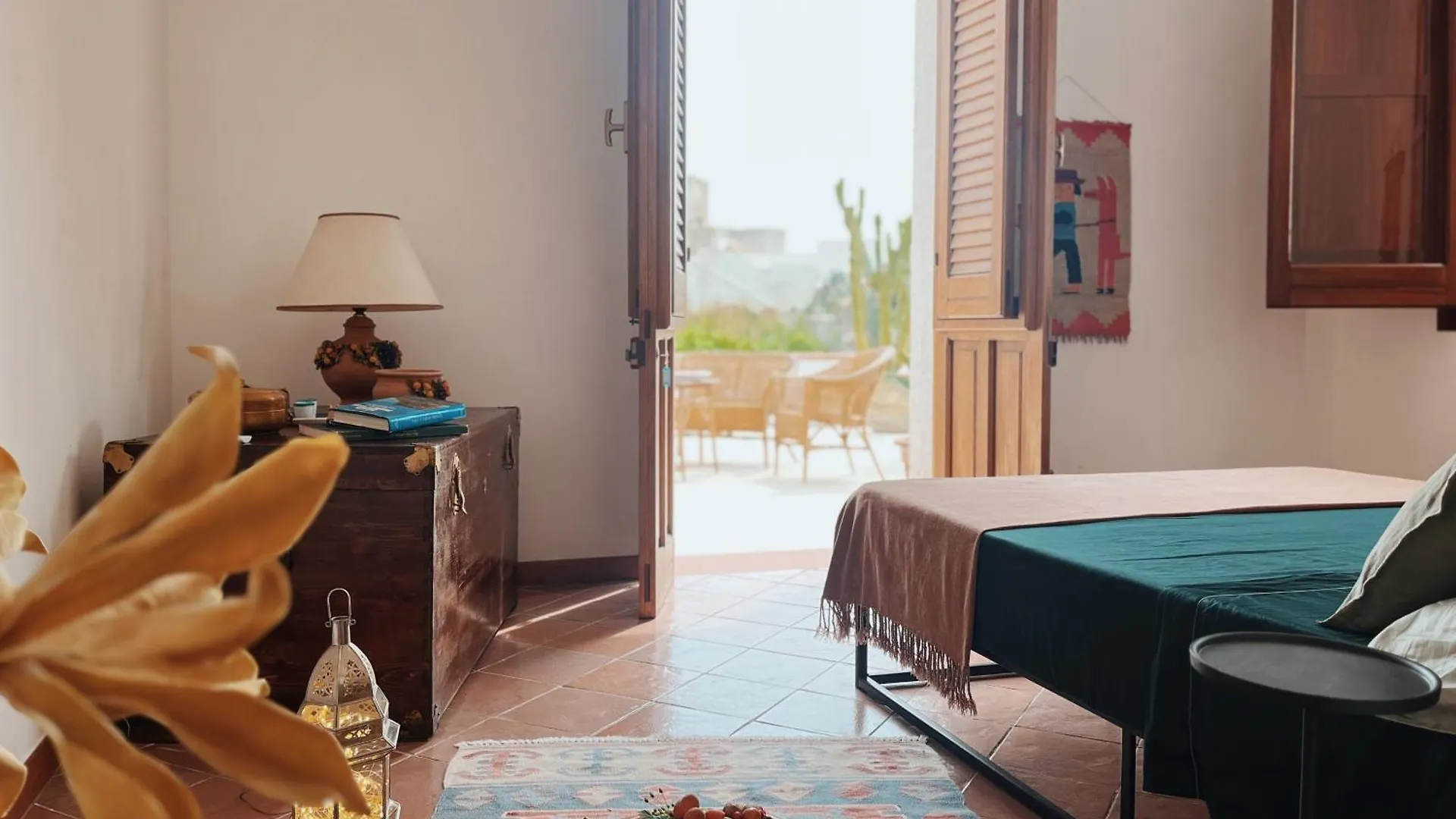 Il Cactus: Una Piccola Oasi In Paese Favignana